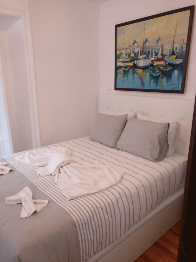 Appartamento Agulheiros - Alfama Center District Lisbona Esterno foto